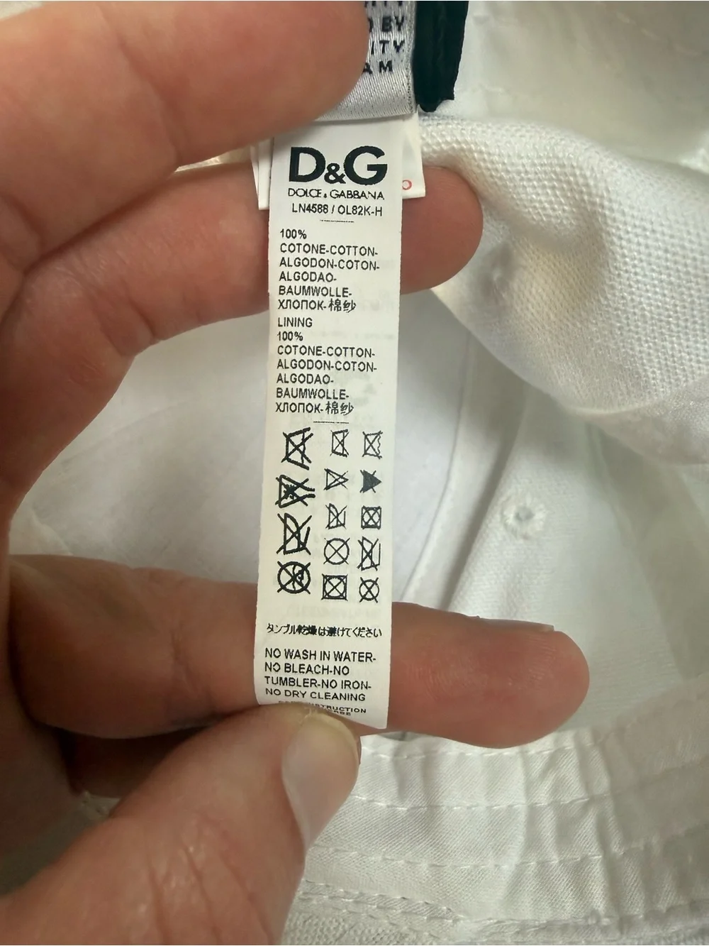 Kids size 6C Y2K Dolce & Gabbana White Logo Cap with Hang Tags